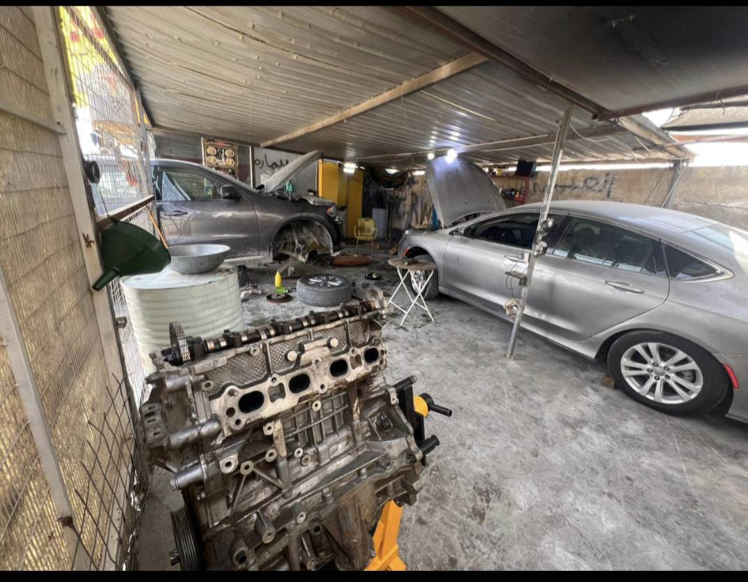 سلام عليكم شلونكم العزاز فيتر حداد كافت انواع السيارات المريكيه (جارجر /اوبامه /جيب شيروكي /دورنكو/جيب بزون/جيب رنكد/جيب كومباس/c200/دارت /ماليبو/انباله/كروز/اكونكس/تيران/بلايزر/ترل بلايسر/اكاديه/ترافلس) يتوفر لدينا كافت المحركات وكل المديلات موقعنه النجف الشرف سايدين العلوه مجاور كراج بغداد اول محل على ايدك اليمنه من صوب باب لخروج مال كراج بغداد *********** وين ما تعطل بل شارع هم اجيك
