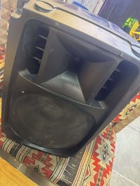 3 قطع وحده بيها ضرر شغالات سعرهن 600 مكاني كاضميه 07762626226 وتساب