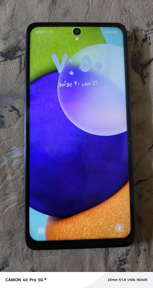 السلام عليكم.  للبيع
جهاز سامسونك اي 52 ذاكره 256 جهاز بلادي كله شغال بس بصمه لاصبع واكفه يرادلها برمجه ب 5 الف جهاز كله شغال وحلو وسلس فقط بي فطر بلعدسه الخلفيه جهاز كلش حلو سعره 150 وبي مجال عنوان بغداد الحسينيه مال الراشديه اتصال ***********
