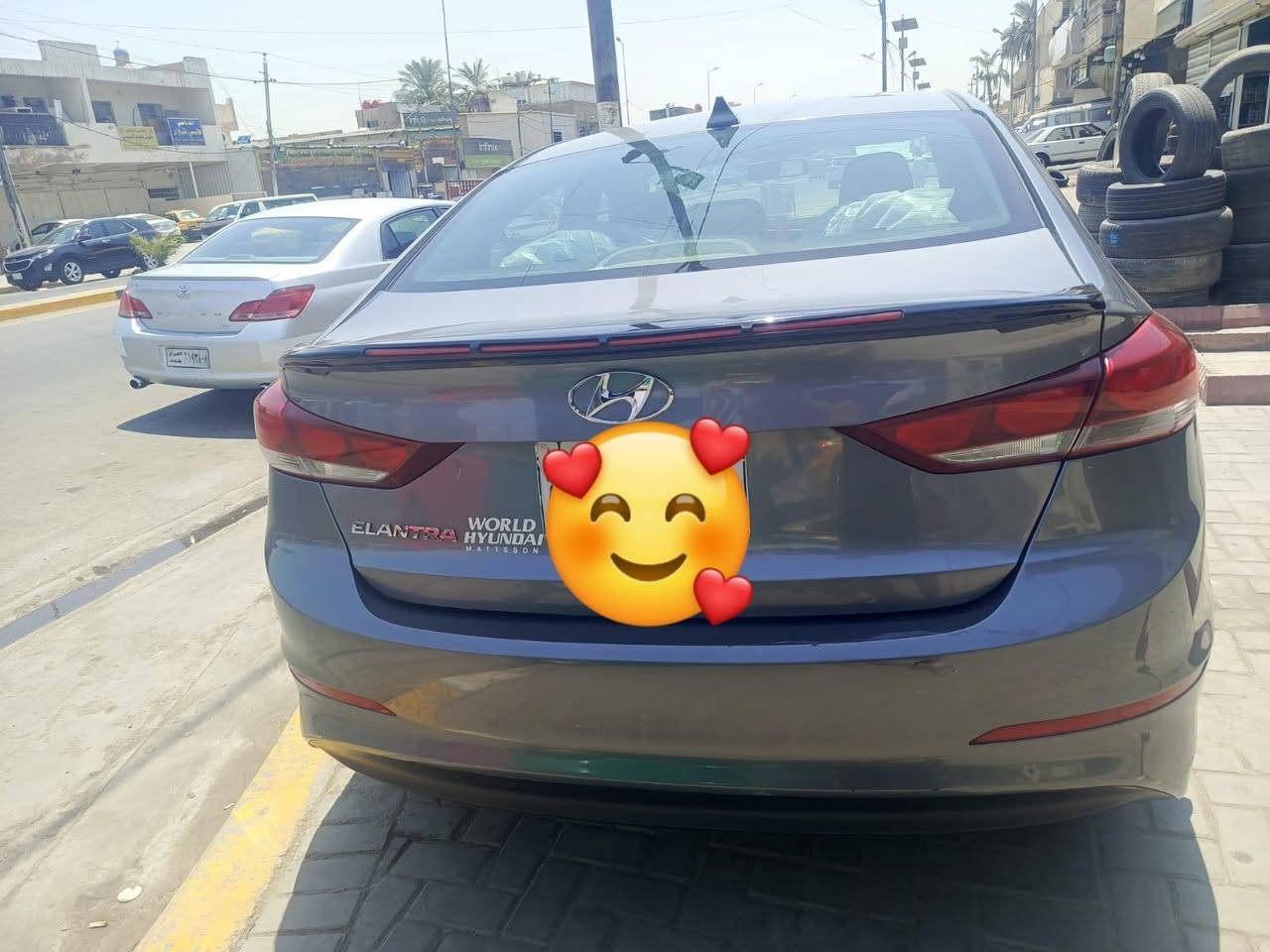 السلام عليكم النترا ١٨ وارد امريكي حادث جاملغ وبنيد مال امريكا مبدلات باصليات نفس اللون بدون دواخل شواصي ولغود مكفولات وبيها جاملغ الثاني كلير توحيد لون وهنا بالعراق بيها الابواب الاماميه كلير فقط قطعتين بدون فتح وتبديل السياره ليبل واحد عدا حادث امريكا محرك كير خير من الله تبريد بهذاك الموسم منظومه شلع جديده صدر ٧٠ بالميه سعرها ب١٢٠ وبيها مجال رقم بغداد دولي تحويل ثاني يوم سنويه جديده مكانها حي الجهاد واذا اكو مراوس بعاليه اراوس للاتصال *********** /***********
