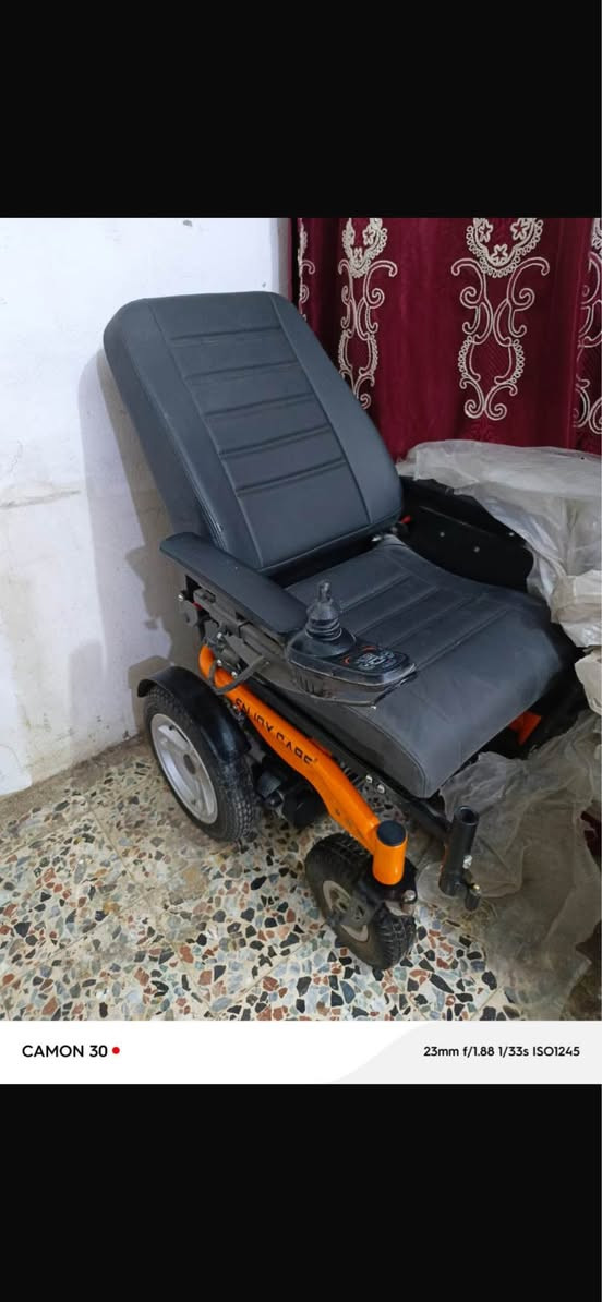 عربانه معوقين جديده ما مشتغله دقيقه للبيع سعرهه 350 الف ‭0777 011 7116‬ عمارة, ميسان
