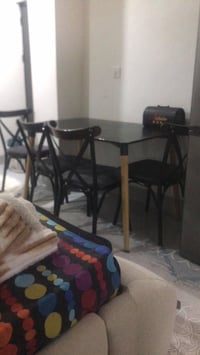 طاولة للبيع سعر ٦٠ الف تواصل ع رقم ٠٧٥٠٥٠٥٨١١٧