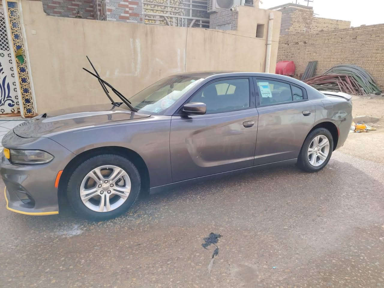 جارجر.  جديد. كلش ماشي. 80الف. مديل 22سنويه. جديده بأسمي. سعره ابلاش. ابلاش. 220 وبيها مجال سونار. موجود. وحادث كلش حلو. تو ويل 3600 تخم تاير. حداديه كير. مكينه. كلشي جديد مكاني ميسان العماره المركز ***********/***********
