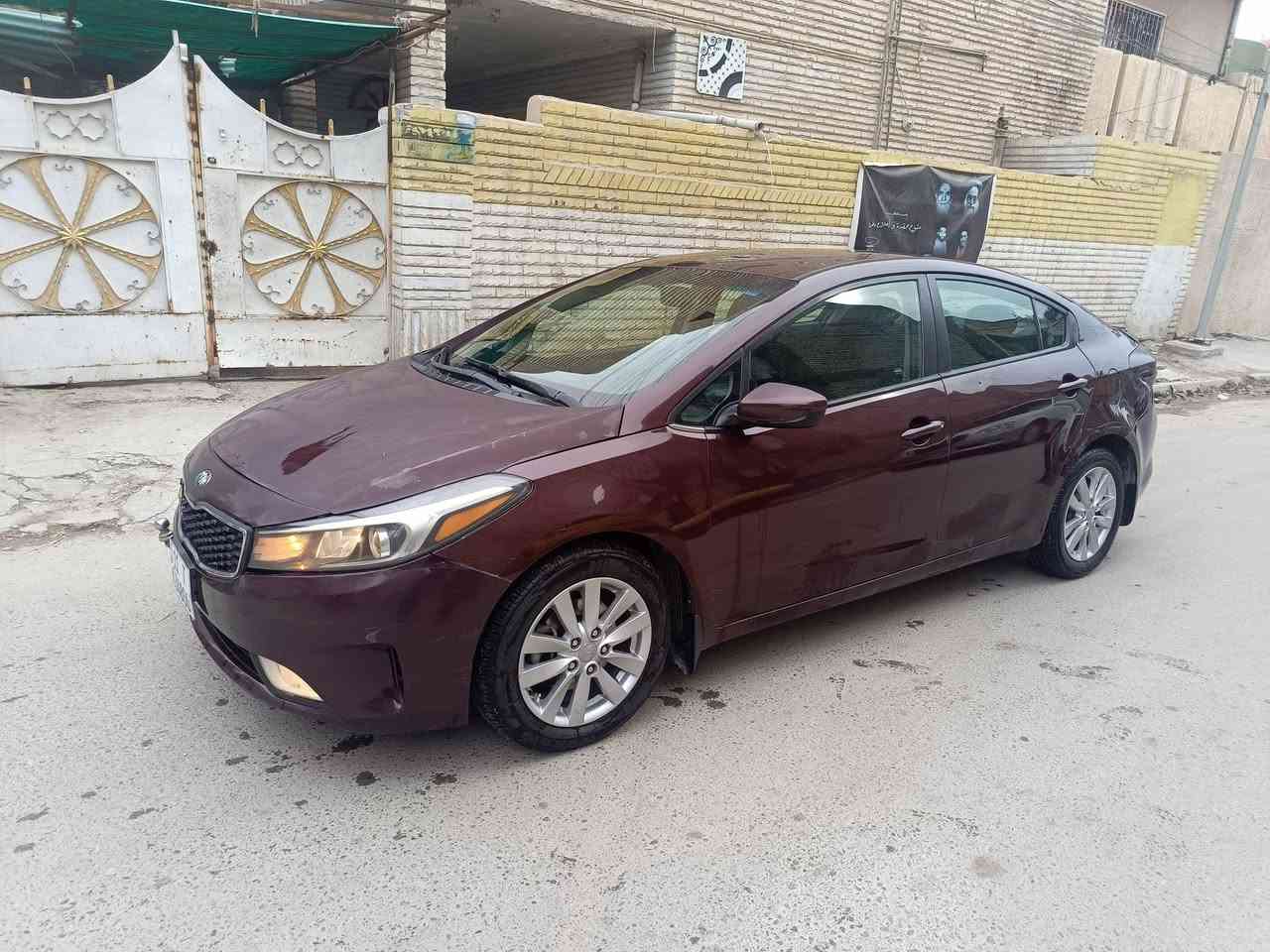 السلام عليكم الادمن المحترم فورتي موديل 17 سياره نص فول وارد امريكي حادثه شاملغ وبنين وبيها وبيها بارتين صبغ من جوه السياره بدون تبديل لابل واحد تبريد مكينه تخم تاير صدر جديد ما بيها اي نقص رقم بغداد الدولي تحويل ثاني يوم هزه جديده سعر المطلوب 105 وفيها مجال حق الجيه جدا بسيط اخوان مكان بغداد مدينه الصدر رقم الهاتف ***********
