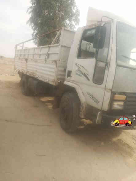 سلام عليكم هينو للبيع كير ومكينه نضيفات شاصي نضيف  تخم باتري جديد رقم انبار الماني مشروع وطنيه سنويه 2028  سعر 5 مليون وبيها مجال مكان كربلاء قضاء عين تمر***********
