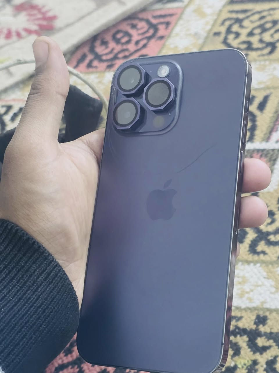 ١٤بروماكس نموذج AAA شرق
بطاريه ٧٧ بلاد مكفول وتر بروف كامل ملحقاته 
فقط ضهر مفطر شوي وممبين 
سعره ٧٥٠ وبي مجال شي قليل 
مكاني كربلا حي الغدير 
***********
