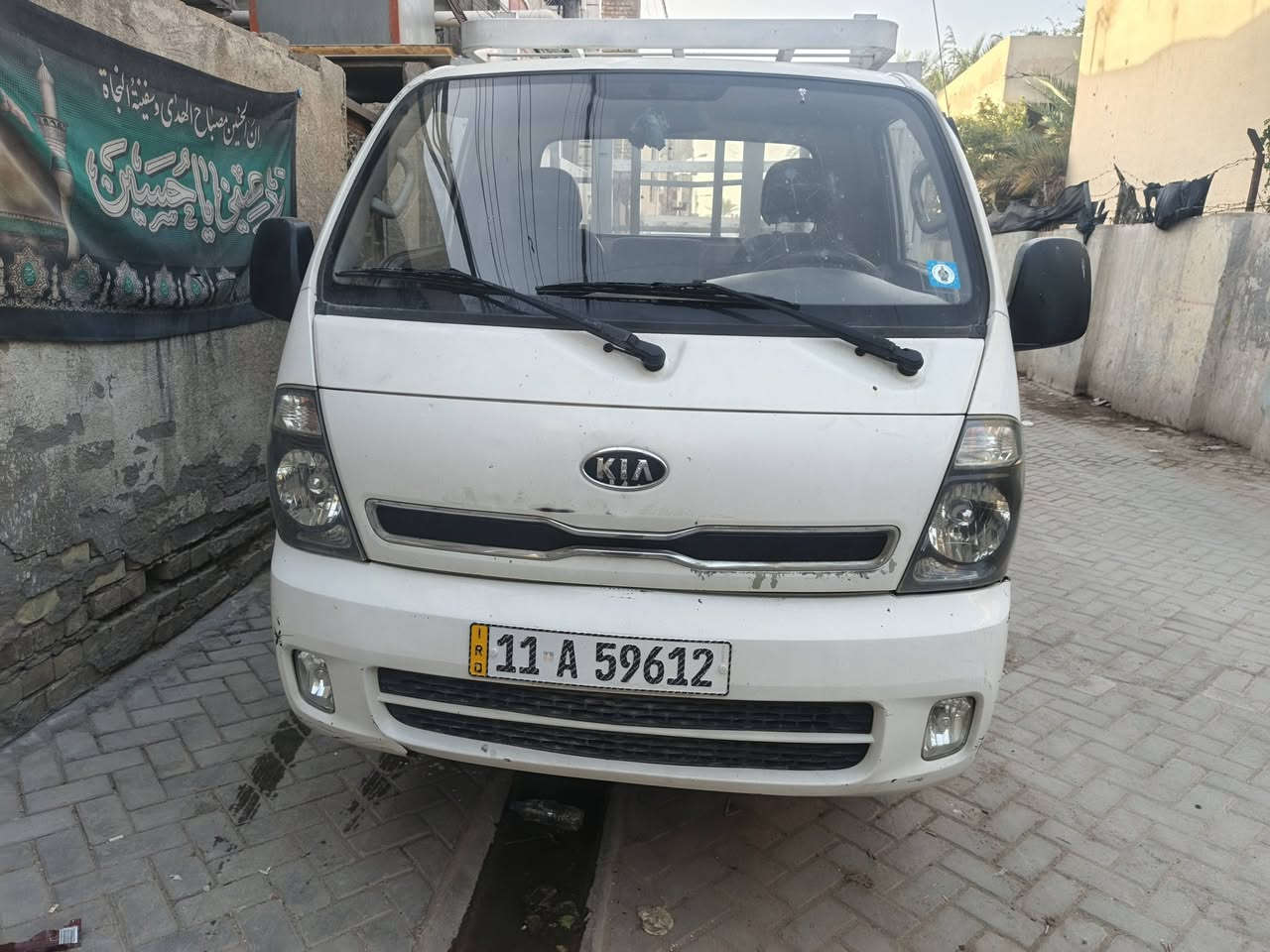 سلام عليكم كياء فحل
موديل 2013 رقم بغداد
سعر 110 مكاني بغداد
رقمي *********** 
سياره مكفولة من كير محرك خياس
تخم تاير جديد
