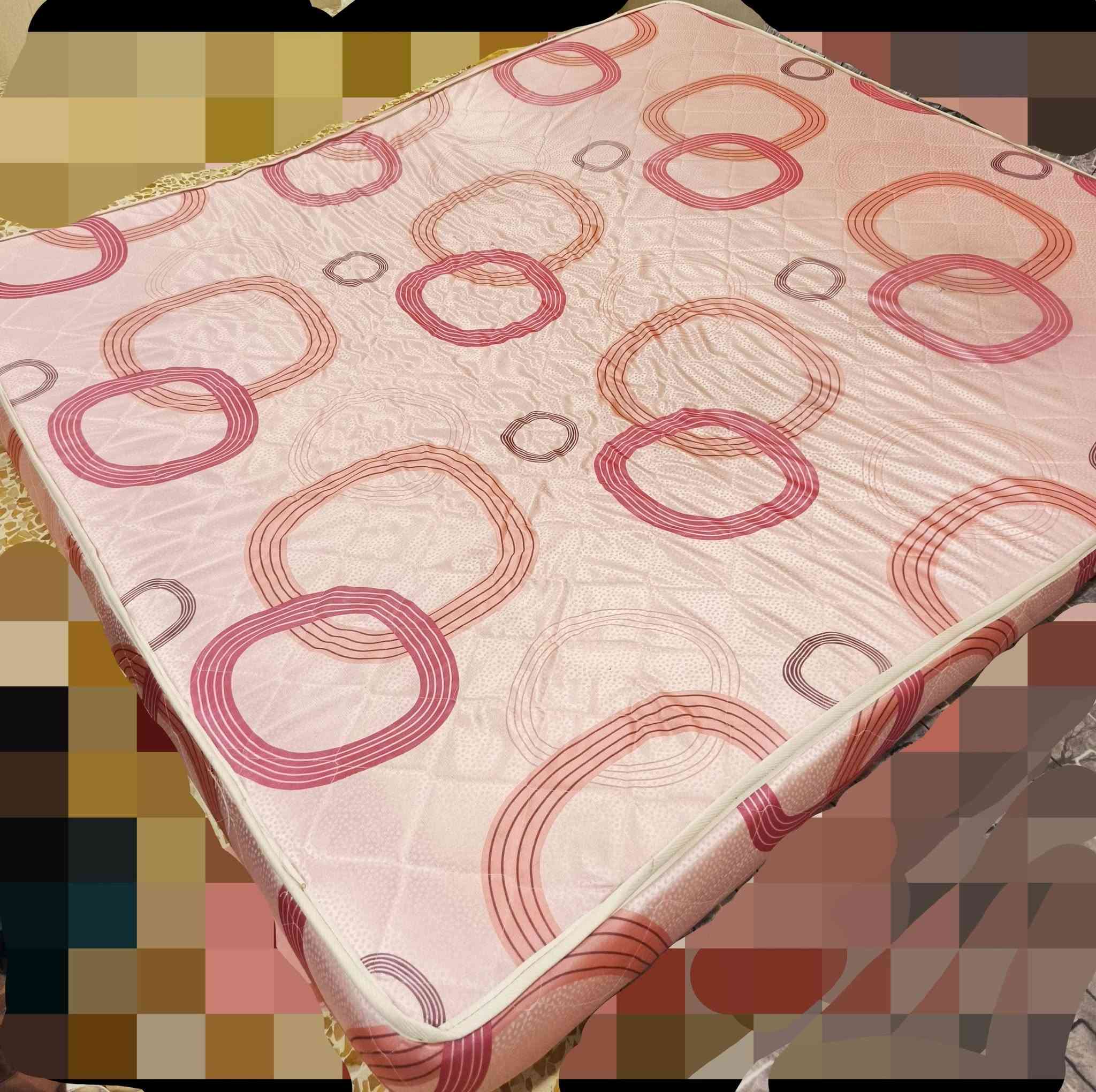🌟 دوشگ نفرين قياس ٢٠٠×١٨٠ 
    إرتفاع ١٥سم ..


**إذا كنت صاحب هذا الإعلان وتريد حذفه لأي سبب، رجاءا أرسل رسالة إلى الدعم الفني**