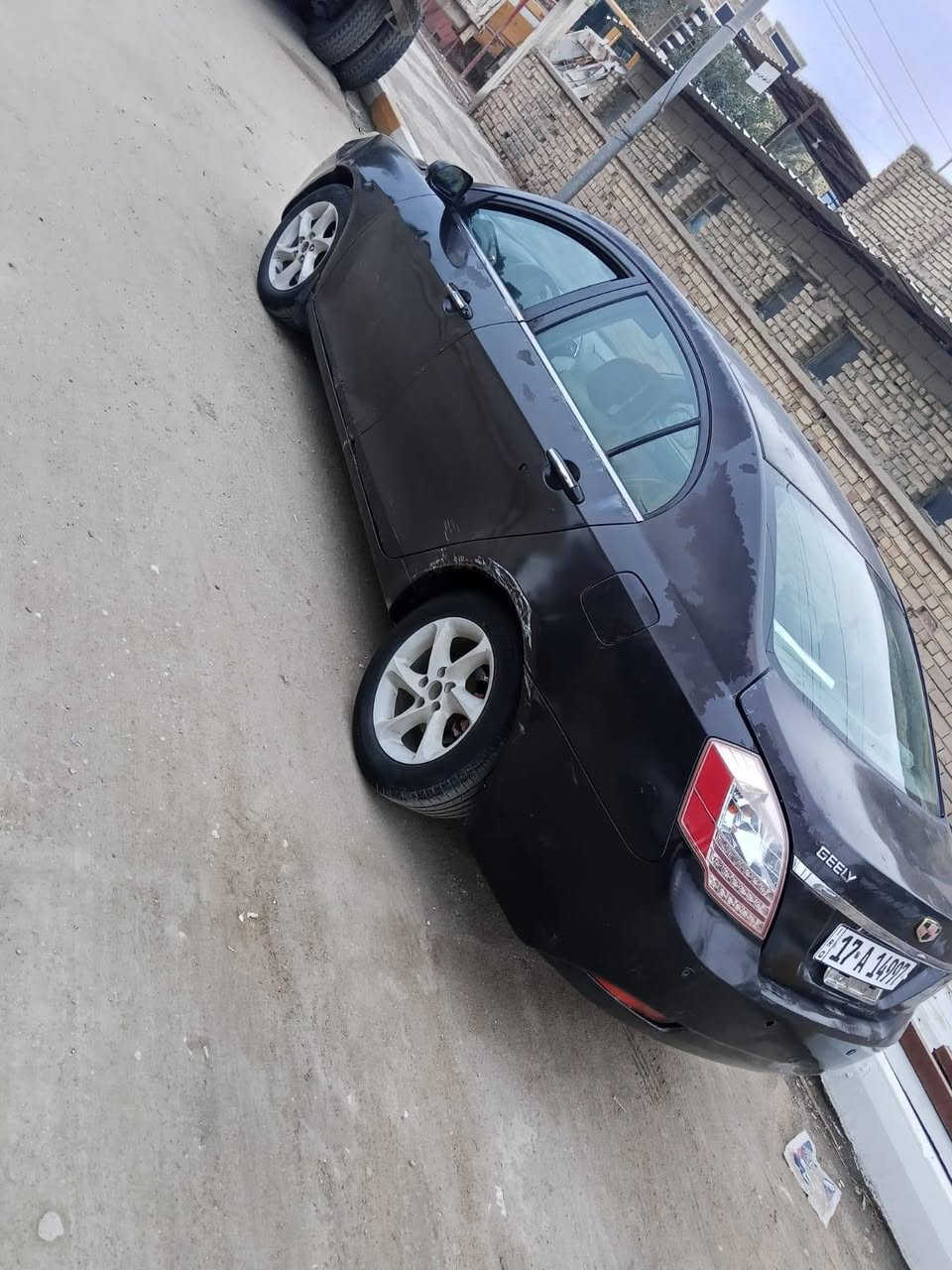 السلام عليكم سياره لبيع ام أكراند 2013 مكفوله من الضربه وبيه رشات صبغ مكفوله مكينه وكير بيكاتشو ياباني الحديث  مكفوله من حداديه جديده تبريد ثلج كهربائيات كلهه شغاله وتخم تاير  سياره بسمنا تحويل شوكت متريد
الرقم /***********
السعر / 40 ورقه
