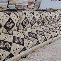 ديوان ٧ قطعه نضيف للبيع ١٧٠ وبيه مجال تخم للبيع نضيف ٢٢٥ وبي مجال 0785...