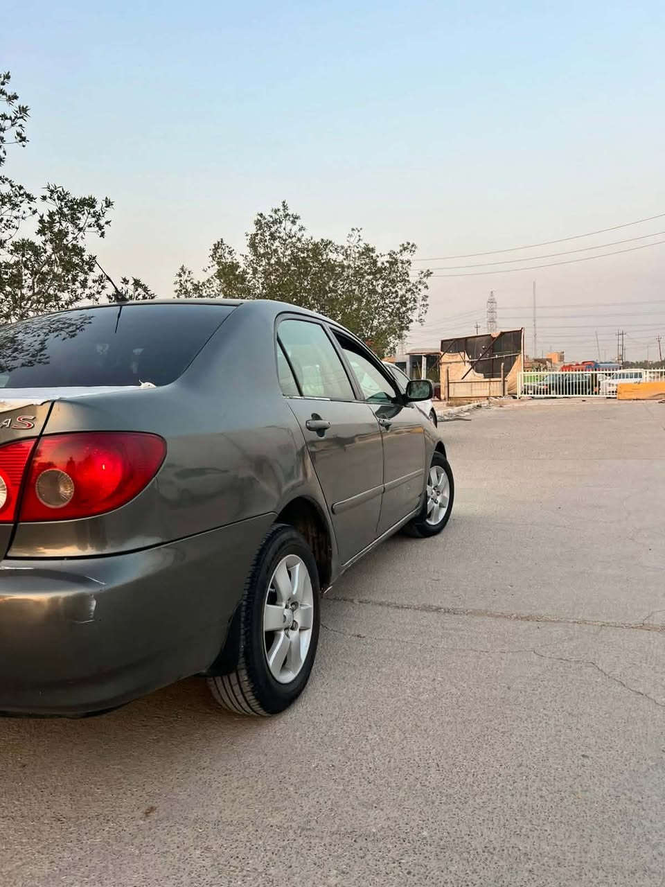 سلام عليكم 

البيع فقط 

سعر مناسب 

مصبوغ عام 

بسمي 

موديل ٢٠٠٨

جهزا. من كلشي 

***********
