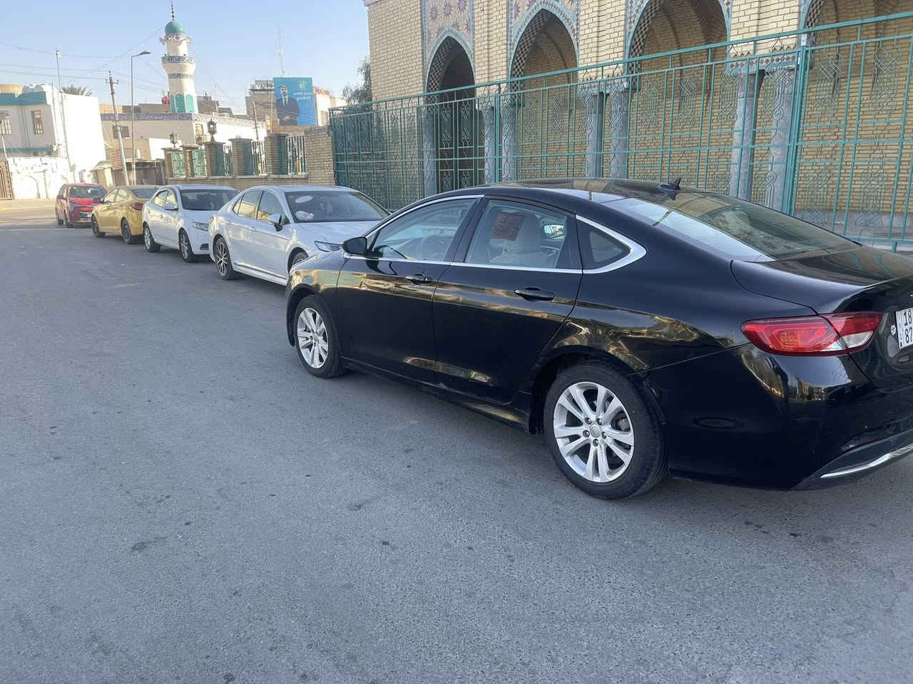 Crysler c200،،، موديل 2016
محرك 2400 بلادي وكير بلادي
رقم بابل أنكليزي .. السيارة بأسمي
المواصفات….
بصمة تشغيل
بصمة ابواب
بصمة جنطة
تشغيل عن بعد
داخل جلد
شاشة كبيرة اصلية وبلادية
كشنات كهرباء
كشنات تدفئة
أستيرن تدفئة
تبريد قطعتية مناخي
كير 9 نمر +شفتات 
منظومة لايت زنون مقبول بلهزة
تحكم بلمري كهرباء
السيارة عليها ادامة كاملة 
1 برمجة مروحة الحماوة متعبر ال95
2 مسطرة نوزلات مال تفصيخ بلادية
3تخم بلكات تشامبيون جديدة 
4 باتري جديد الماني ضمان سنة
5ادامة كاملة لمنظومة التبريد
حادثها بنيد وجاملغ ومباوك شبر بباب الصدر والسونار بلمنشور
مشروع وطني بأسمي 
السعر 108 وبيها مجال 

مكانها بغداد اعظمية ***********
