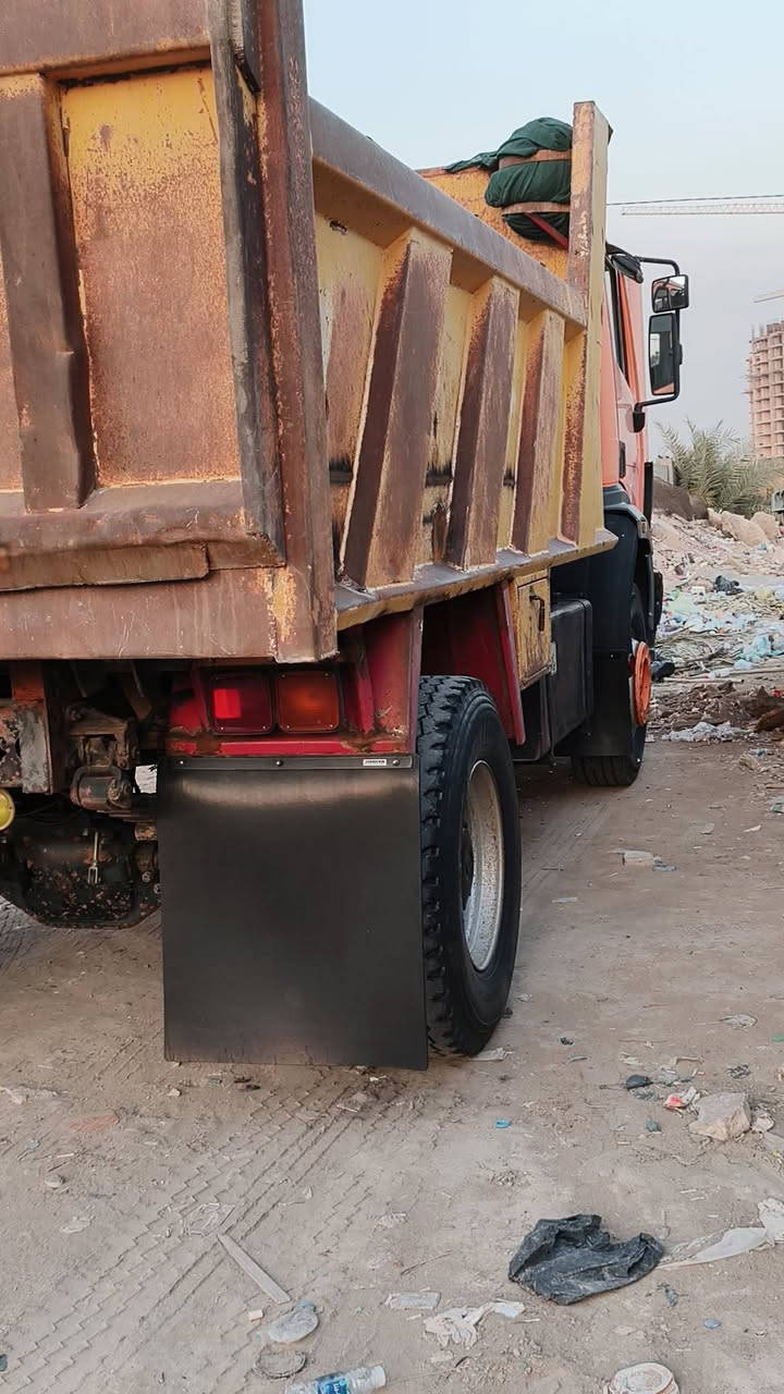لبي كرواتي للبيع 9٤ سياره جديده مكينه 6سوبر كير 6لكسل جيف شاصي 25 باج بطن البلادي ***********
