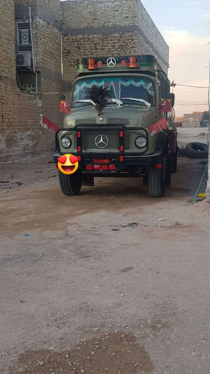 سلام عليكم اقجم موديل 80 بلاد وضع شركة على واحد قماره مبخرة  شاصي بلادي بدون صبغ كير مكينه ستندر شركه تانكي جديد تخم تاير رقم نينوى نكليزي بسمي بسنويه تنكر 
الاستفسار على الرقم
***********
***********

‭
