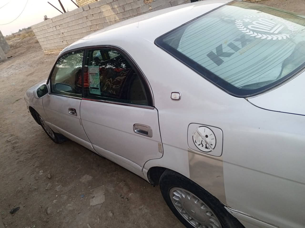 السلام عليكم
بطه للبيع موديل 95 مكفوله من الضربه والكص ونقل الجثه رقم انكليزي شرط التحويل تبريد شغال كمبريسر جديد 
شاشه+كامره السياره حيل نظيفه 
السعر 60وبي مجال قليل حيل  
الاتصال ***********
