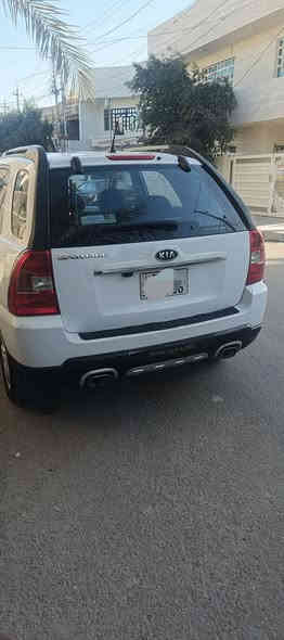 سلام عليكم
كيا سبورتج موديل 2009خليجي 
محرك ألفين المرغوب 
ويل كب لون أبيض 
رقم انكليزي تحويل ثاني يوم
حداديه نضيفه
كير ومحرك نضيفات 
سعر 125مكاني بغداد البياع ***********
