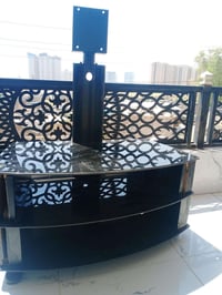طاولة • للبيع • ديكور
