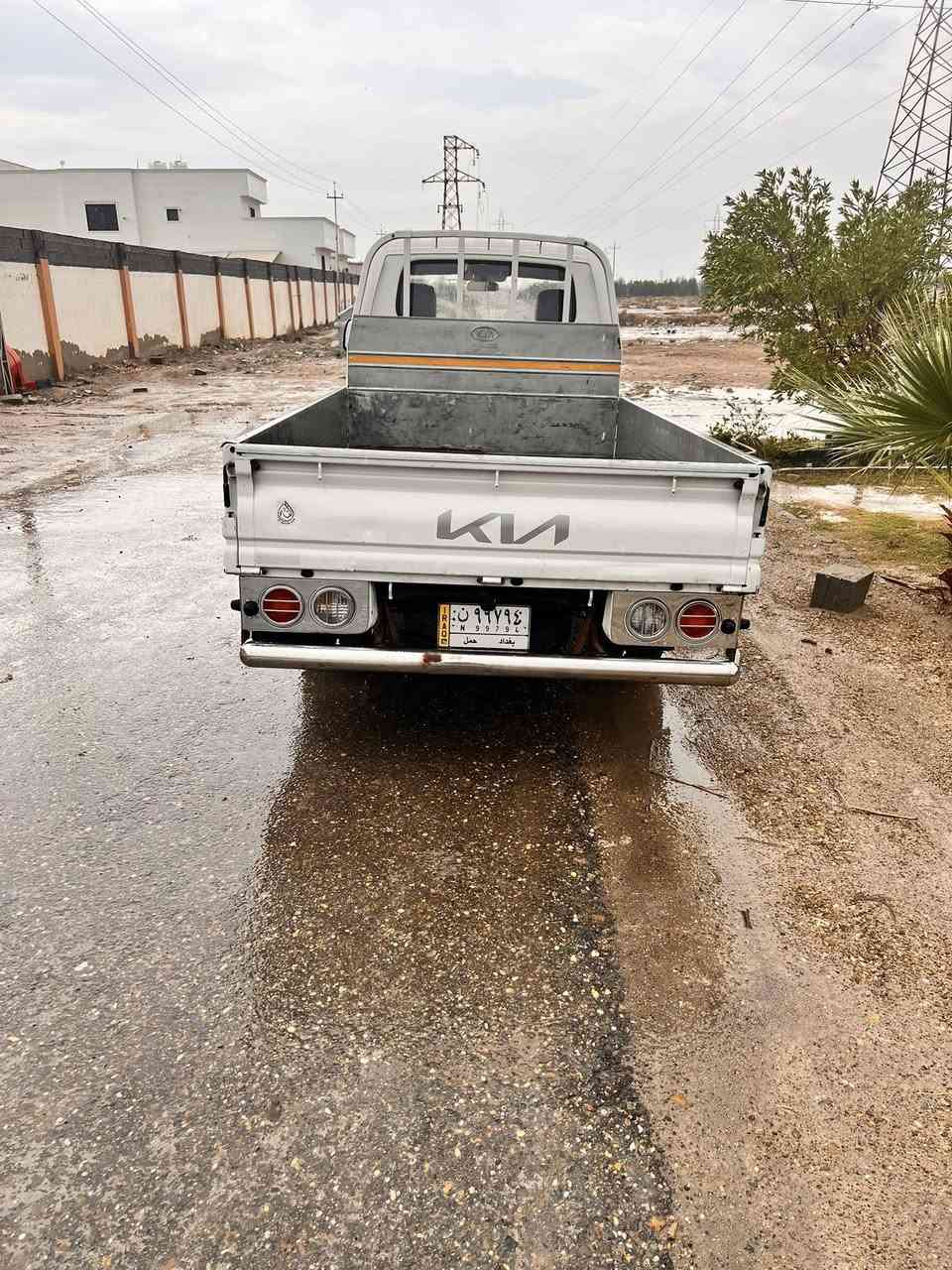 سلام عليكم كيه عموشه البيع موديل 2021سياره بعده جديده كامله بمكمله من كلشي سياره رقمه بغداد ماشيه160الف مكان سياره الأنبار فلوجه سياره 140 وبيه مجال رقم الاهاتف***********
