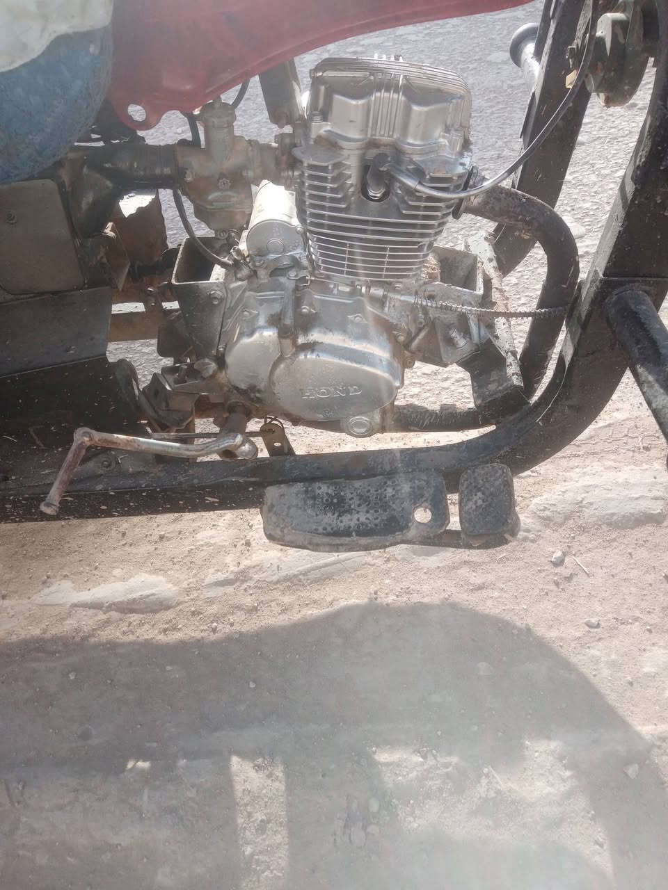 السلام عليكم ستوته للبيع كلك كلك بس شاصي MTR كل غراضهه صقر معمره من جديد ضفيره هورنات ورك عالي ما مدكوك مكينه ناعمه الستوته شغاله وحلوه عوزهه بس غسل السدير حي الزهراء
السعر ٦٠٠ وبيهه مجال قليل كلك كلك
***********
