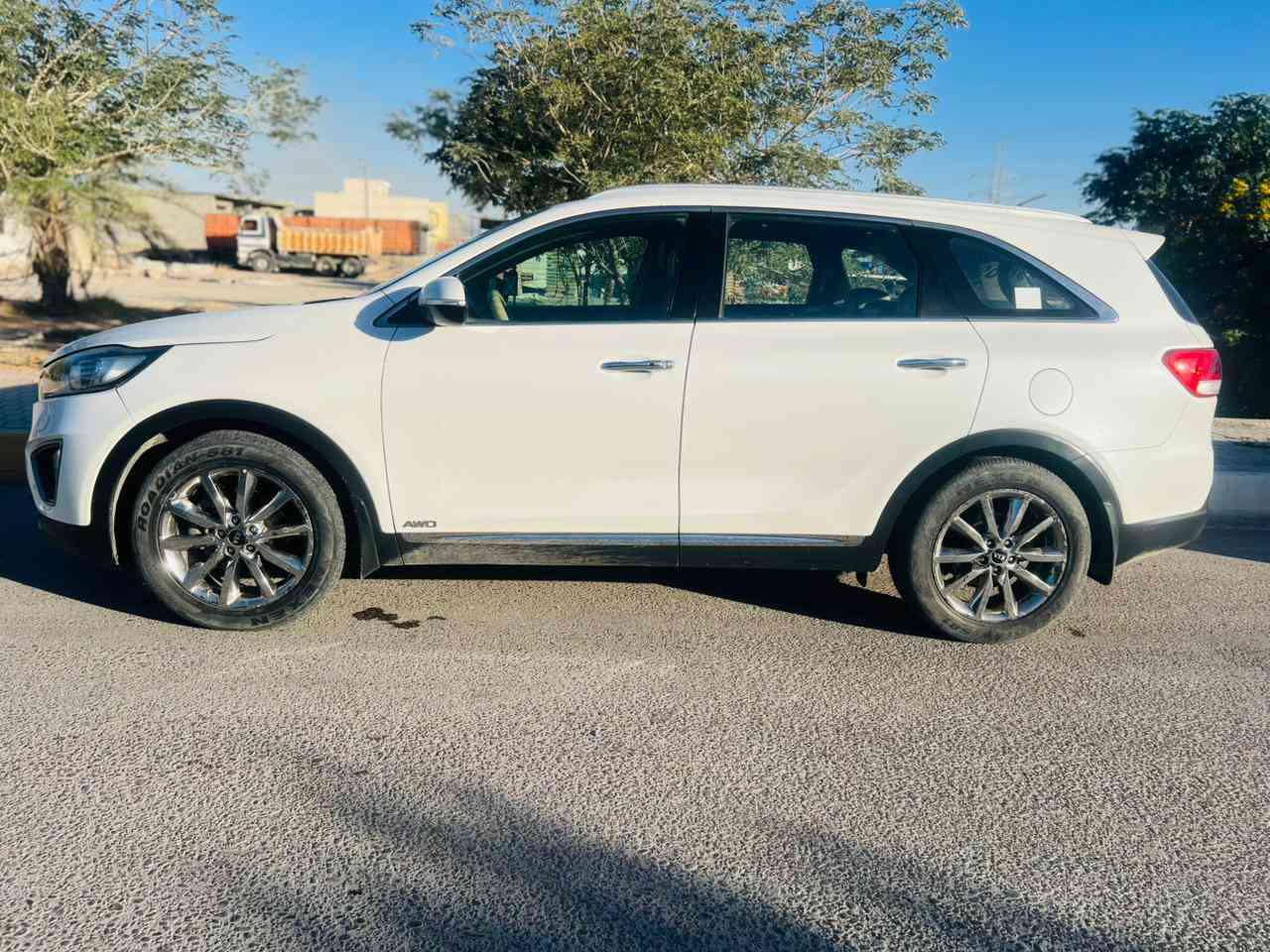 سلام عليكم:سياره سورنتو للبيع موديل 2016 رقم بغداد تحويل مباشر  سياره فول مواصفات وضع الشركه خليجي 6V ماشيه 95الف السعر 235$ مكان السياره بلد تواصل رقم الهاتف ‏‪***********‬‏
