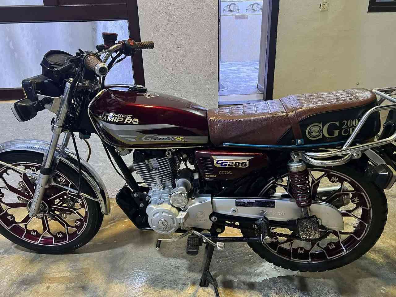 للبيع ماطور ٥كير هونزده وجبه اول موديل ٢٥اخو جديد لوك لوك رقم موبايل ***********
