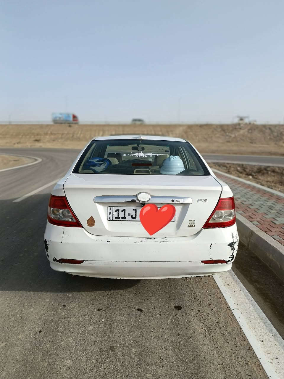 السلام عليكم ... byd f3 2011 كير عادي المرغوب بيها صبغ فقط بالدواسات غير شي مكفول وطخه بالجاملغ الامامي جهة العبري ورجع بارد مبين بالصور  رقم بغداد سنويه بأسمي ل 2027 تحويل ثاني يوم  كير ومحرك خير من الله على ايدي تبريد ثلج ❄ تدفئة جاهزة من كلشي سنتر لوك صدر وتخم تاير قبل فتره مبدلة  السعر 60 وبيها مجال مكاني بغداد ***********
