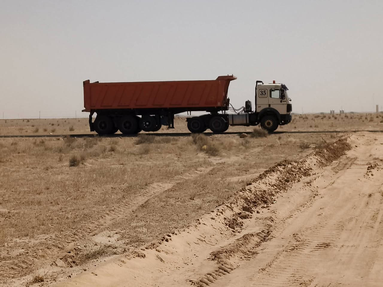 كرواتي موديل ٩٠مجموعه جي اف مكينه ٣٥ مربوطه ٣لوحات 
‏‪***********‬‏
