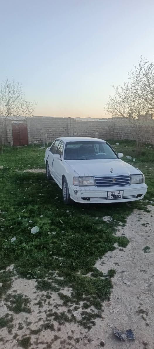 سلام وعليكم سياره للبيع راس الثور موديل 1998رقم نينوى دولي باسمي تريد وكاله تريد تحويل سياره مصبوغة عام محرك وكير شرط محرك2500 سياره نضيفه السعر 65وبيها مجال رقم ***********واتساب
