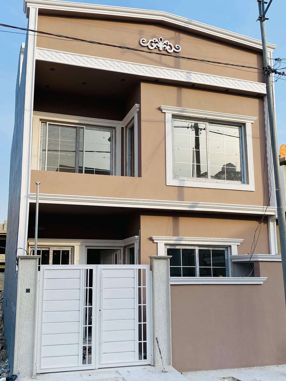 تم انجاز دار شبابيك المنيوم سلايد ابيض تركي المنشأ ( سراي ) 🇹🇷
وابواب pvc ابيض تركي المنشأ 
معمل السدن 
موصل صناعة ابواب وشبابيك الكرامة  
***********
***********
