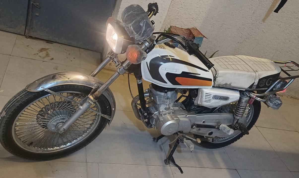 سعر 500 
اوراق موديل 23 
دراجه أحله منصوره 
فقط شراي يتفضل ويدلل


**إذا كنت صاحب هذا الإعلان وتريد حذفه لأي سبب، رجاءا أرسل رسالة إلى الدعم الفني**