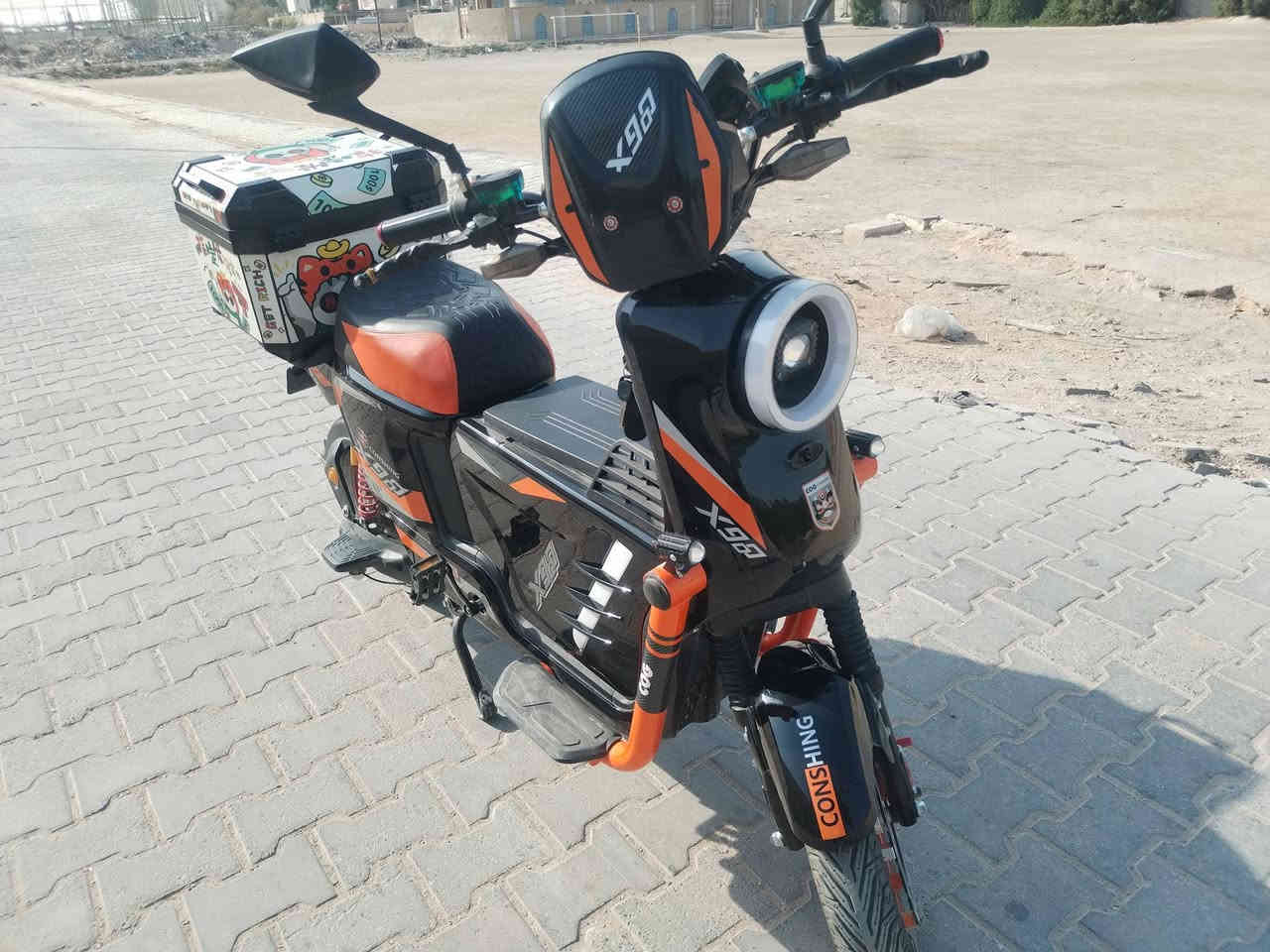 دراجة  للبيع شحن X900 دراجه نضيفه كل عيب مابيها 
ملفها2000 ضد ماي 
5بطاريات اكبار 32امبير
شرط الفحص عند اي محل يفحصلك بطاريات 
بصمة و بلوتوث
بيه نظام R يرجع بك
اربع سرع سرعتة 120 الحقيقي 60
تمشي 90 كيلوا بشحنه وحدة
لايتات شغالة
شاحنتة الاصلية
صارلي شهرين من اشتريتها
مزوده بصندوك خلفي كبير
للبيع تواصل رقم وتساب ***********
سعر600وبيه مجاال مكاني نجف حي مكرمة
