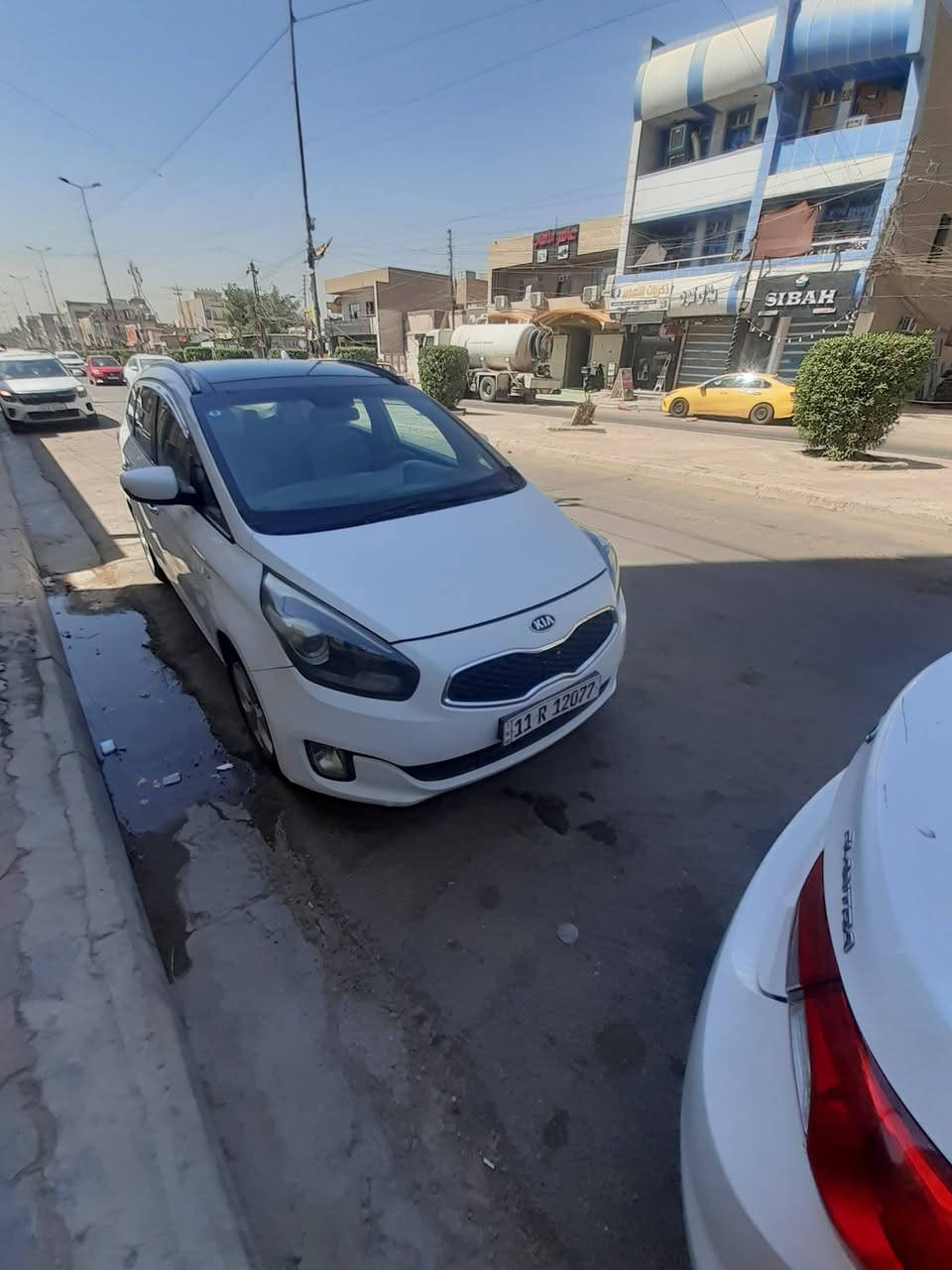 سلام عليكم للبيع كيا كارنز موديل ١٤ خليجي ٧ راكب بنراما قطعتين تبريد كامرة  رقم بغداد الجديد تحويل مباشر كير  محرك  كفاله تبريد ثلج السعر 133  عنوان بغداد الدورة الاتصال ***********
