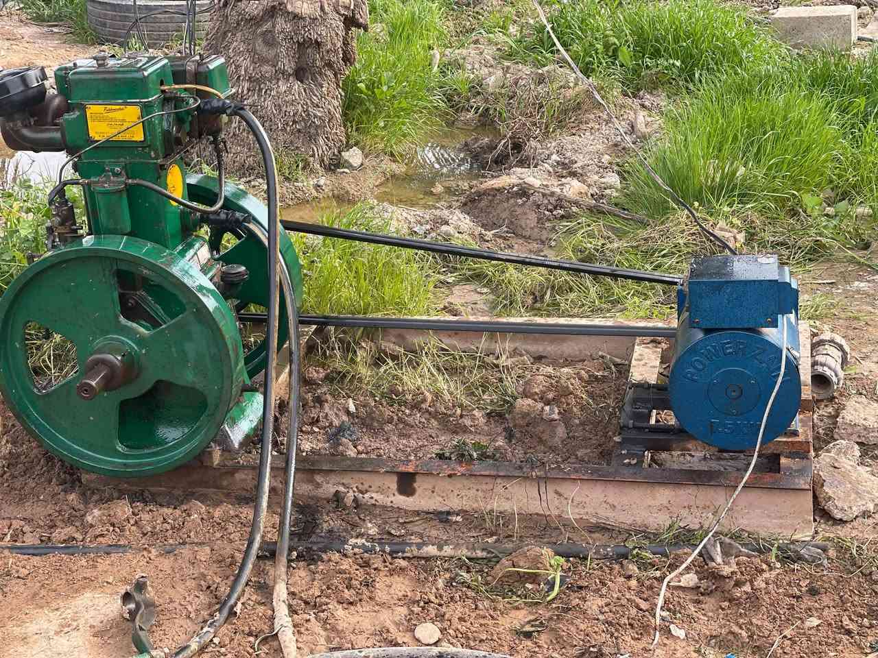 مولد للبيع تواصل ***********
