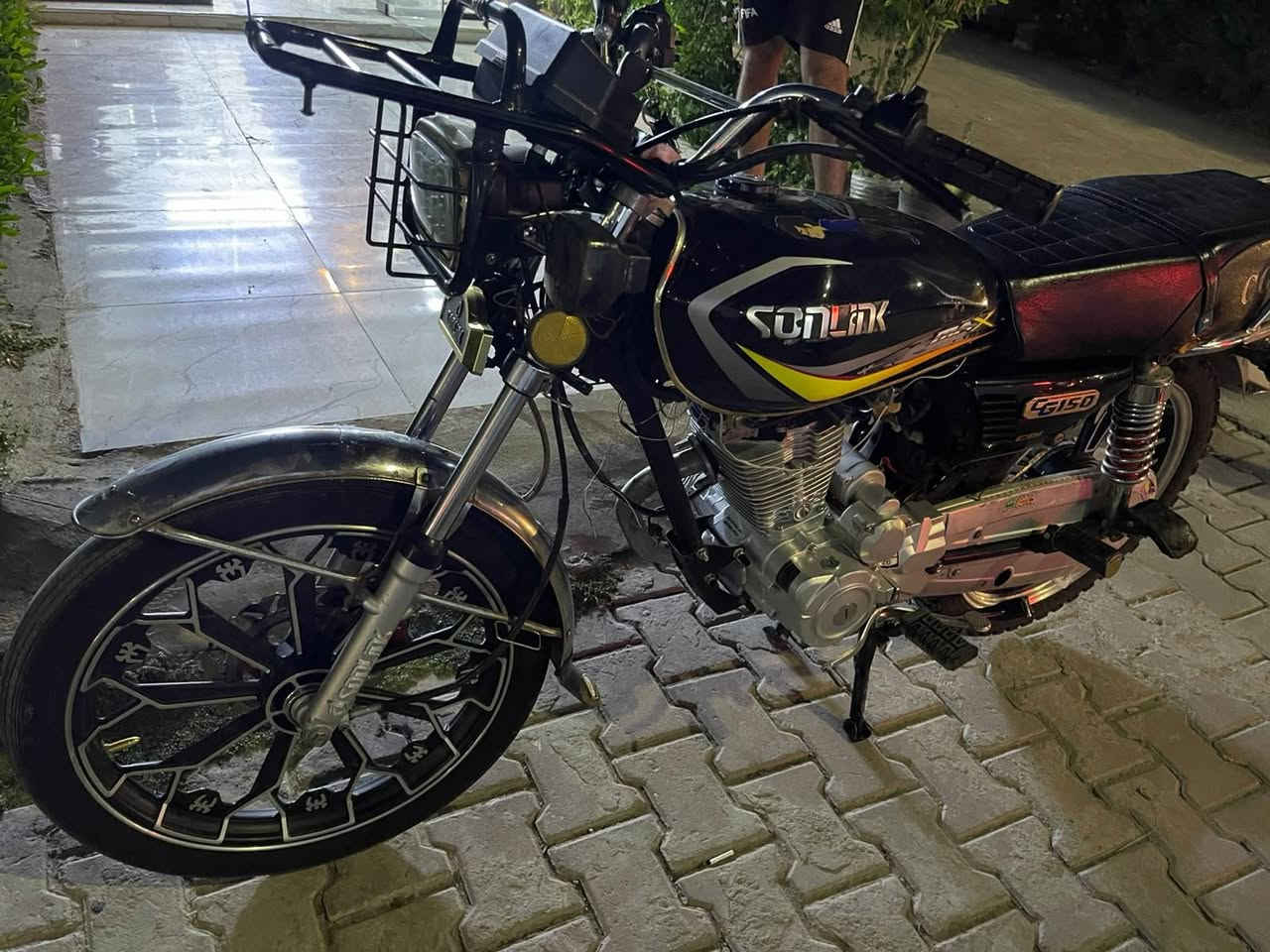 سونليك 2024 نظيف حيل سلف محرك ما مفتوح شرط ويل عدل ما بي اي عيب كامل شغال سعره 575


**إذا كنت صاحب هذا الإعلان وتريد حذفه لأي سبب، رجاءا أرسل رسالة إلى الدعم الفني**