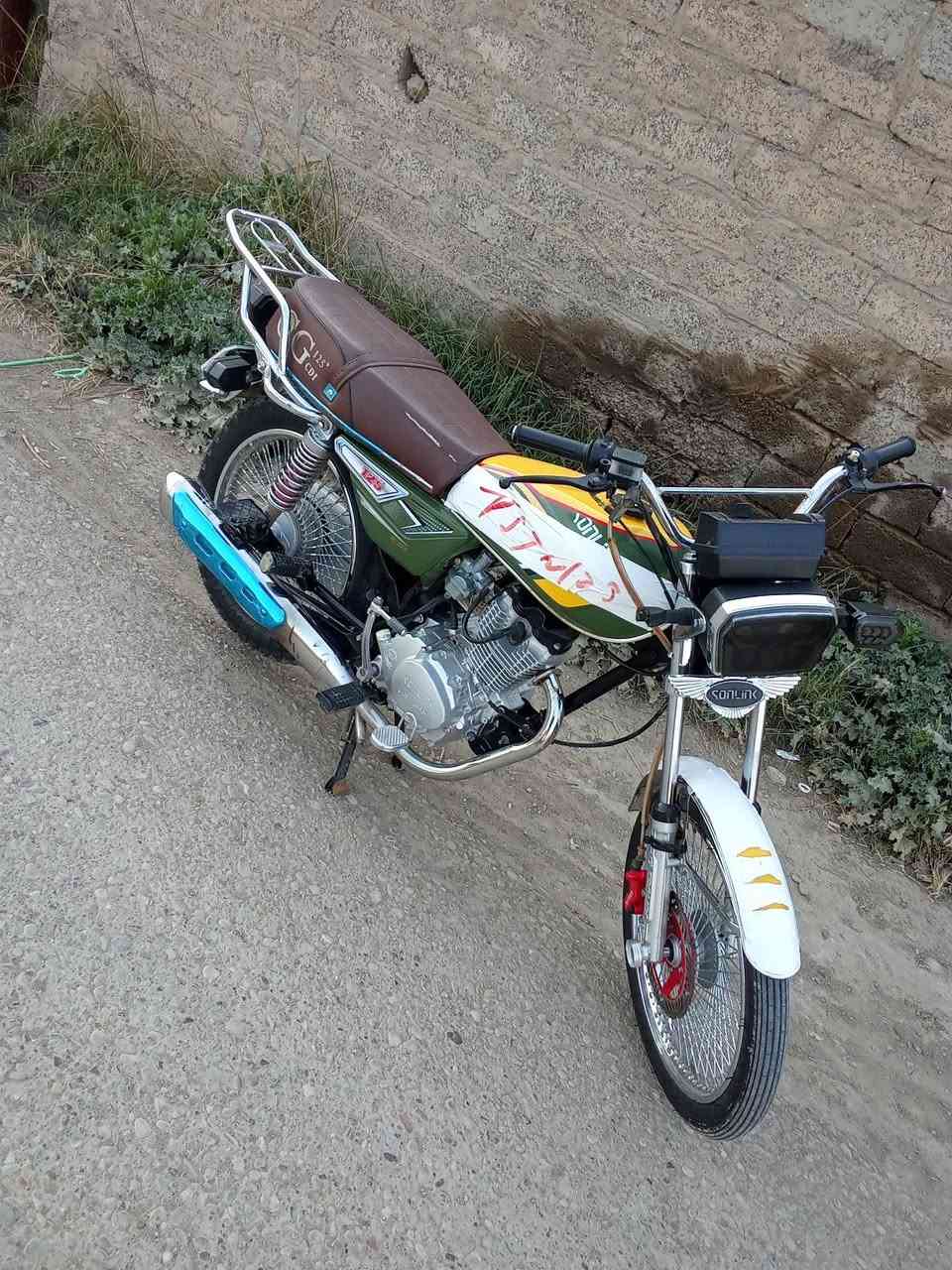 دراجه تايكر مديل 24 شكل 25 دراجه بحاله الشركه بعده اوراق كامله شلعه معدل فول دشبول اكتروني شغال دراجه تخبل شخط مابيه ؟مكان ديالى كنعان شراي تعال خاص او اتصل ***********
