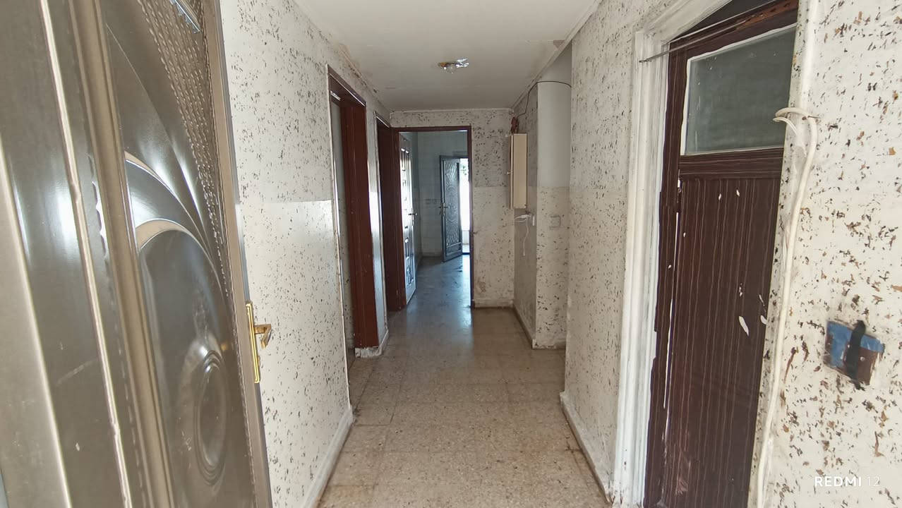 عقار للبيع
الموقع — دهوك/ دوميز

اقرب نقطة دالة/ الدفاع المدني في دوميز 

نوع العقار/ملك صرف

المساحة/ (٤٠٠)م 

غرفتين نوم/هول/استقبال /مطبخ/صحيات 

لمعرفة السعر  الاتصال على الرقم ادناه 

***********

غير متواجدين على الفيسبوك
