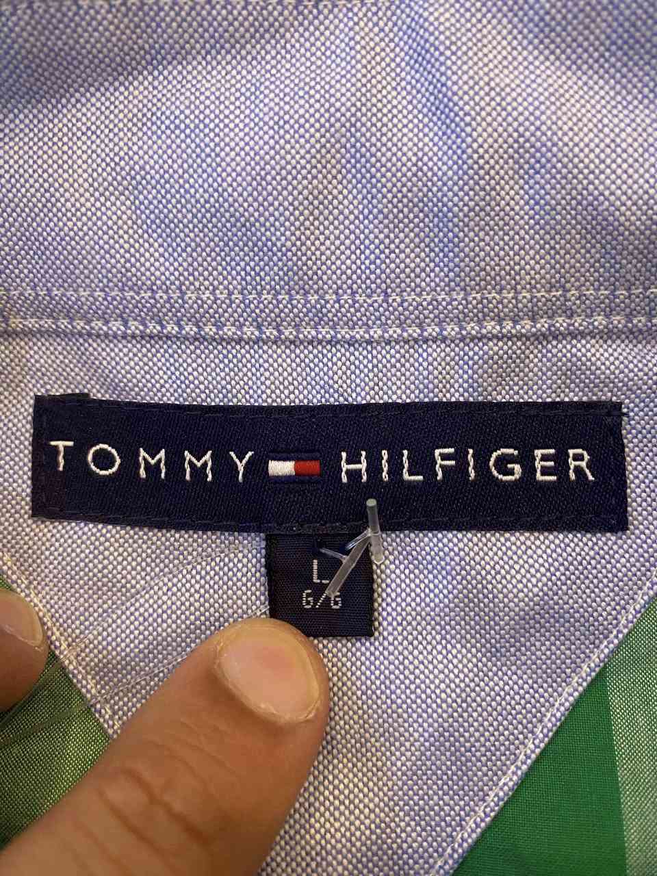 TOMMY Hilfiger 
قياس -لارج 

توصيل كل محافظات


**إذا كنت صاحب هذا الإعلان وتريد حذفه لأي سبب، رجاءا أرسل رسالة إلى الدعم الفني**