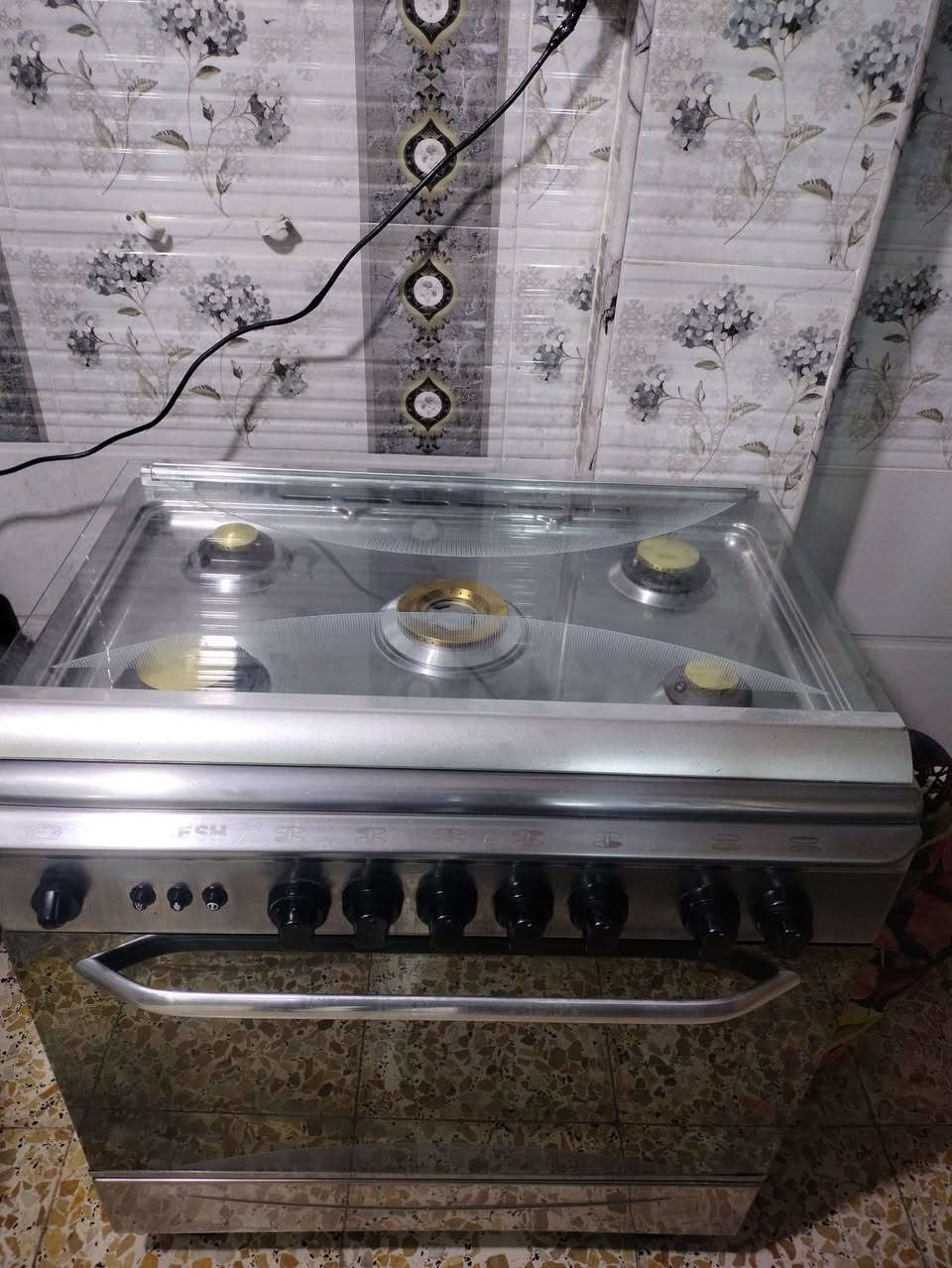 طباخ مصري فرش 
نضيف جدا المكان بغداد الشعب 
واتساب ***********
