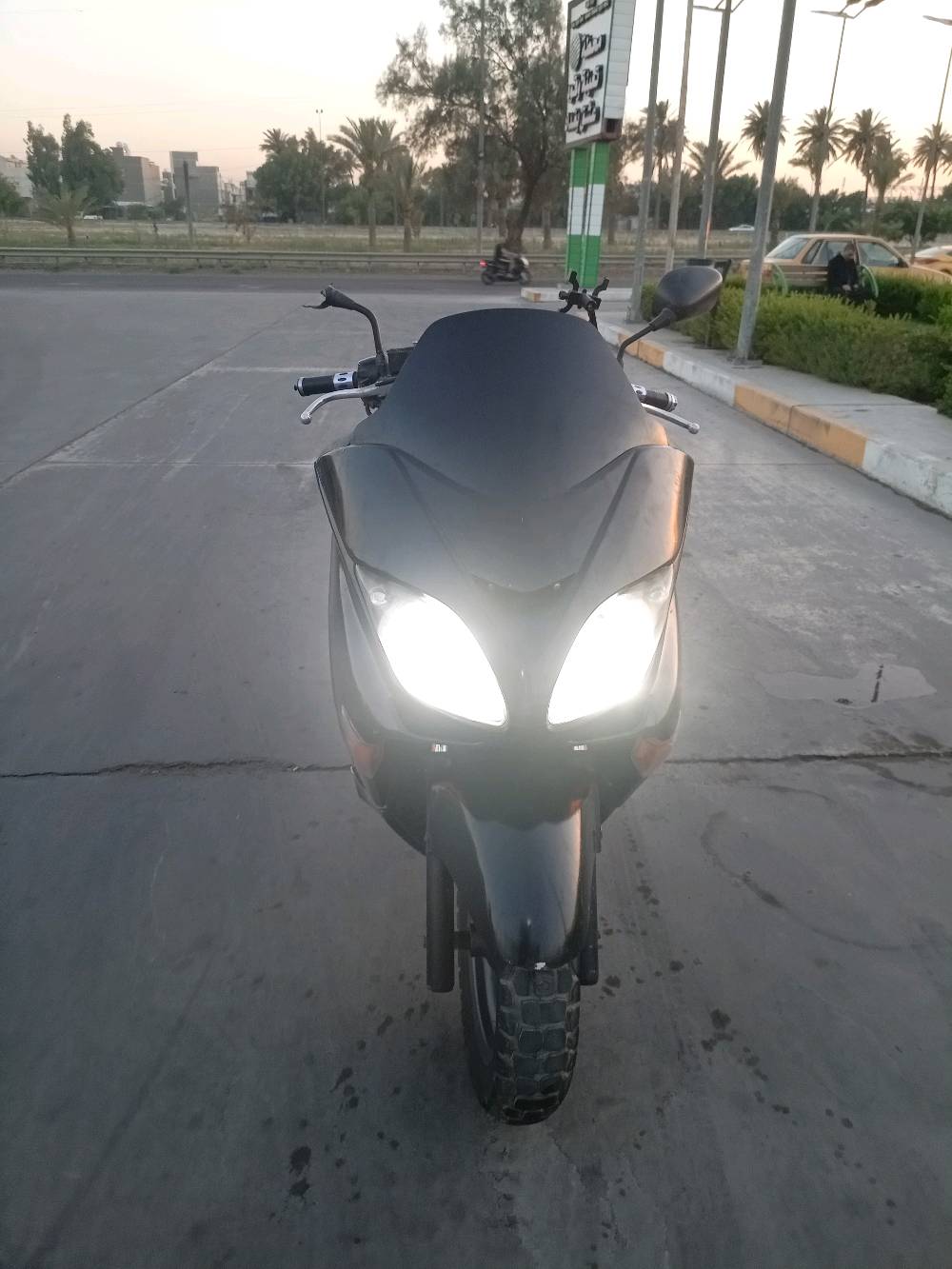 بصمه 8/0دراجه جاهزه بدون نقص مستعجل عالبيع السعر 500الف قفل