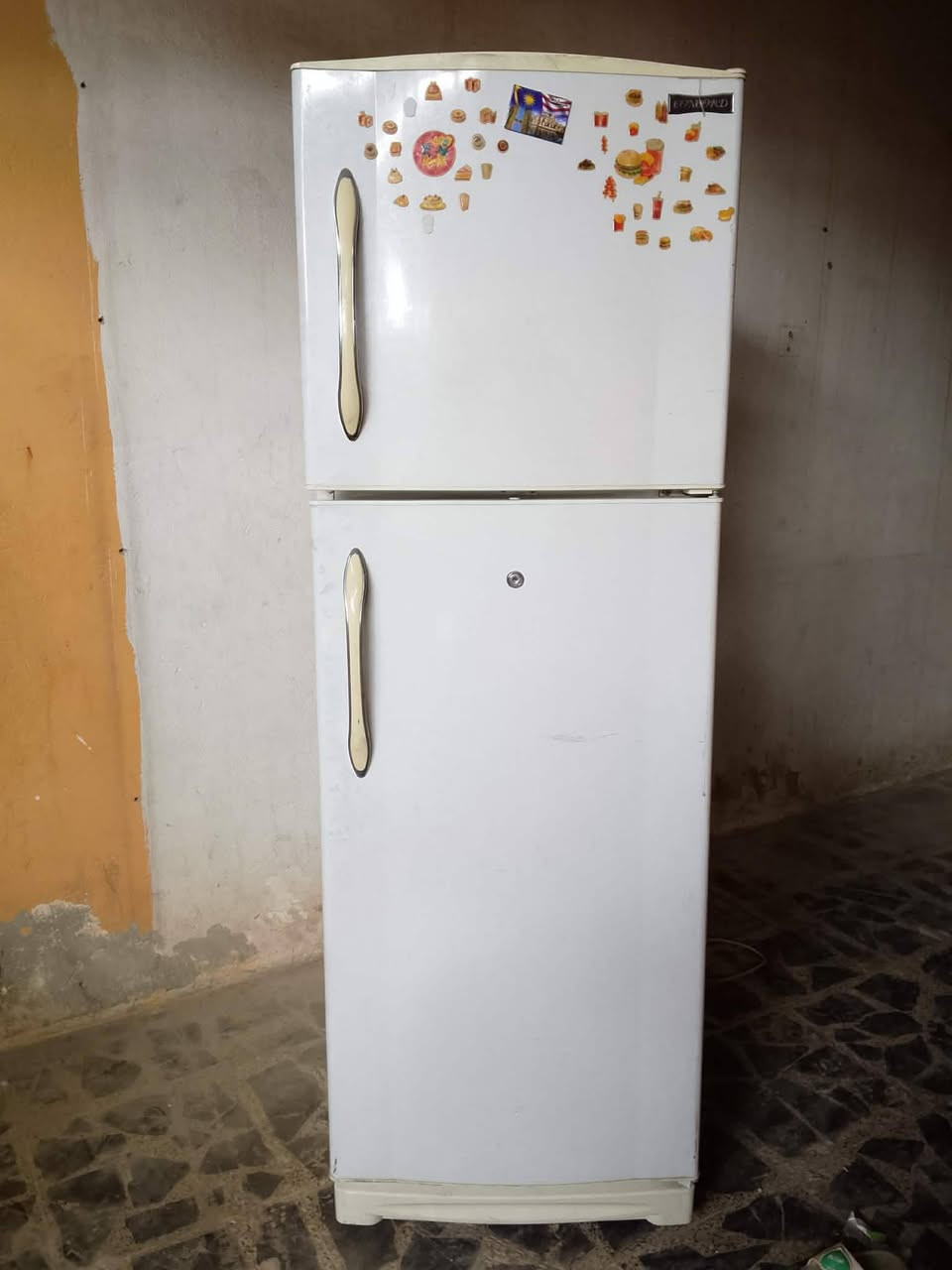 سبلت طنين سعر 250 ثلاجه سعر 150 براد حار بارد شغال سعر 35 العنوان  حله بكرلي


**إذا كنت صاحب هذا الإعلان وتريد حذفه لأي سبب، رجاءا أرسل رسالة إلى الدعم الفني**