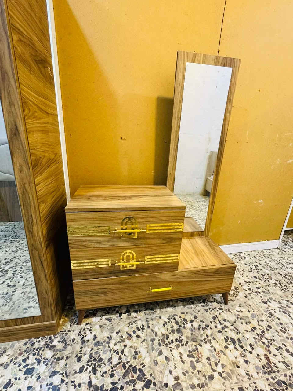 غرفه نوم تركيه 5 قطع  نضيفه كلش سعرهه 400،عنوان نجف حي ميلاد،، @إشارة


**إذا كنت صاحب هذا الإعلان وتريد حذفه لأي سبب، رجاءا أرسل رسالة إلى الدعم الفني**