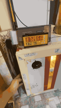 فقاسة عراقية • شيل ١٤٠ بيضة • فول اوتماتيك