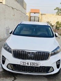 للبيع سورنتو خليجي موديل (2020) مكينه مكفوله بيه بس البنيد مصبوغ الباق...