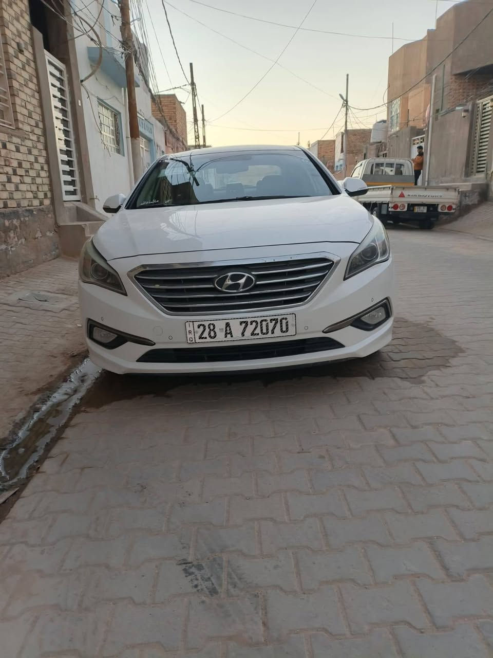 سوناتا 2017 وارد خليجي فول واحد عله واحد    بصمه  كفالة عامة عدا مكانين بارد كفالة گير و محرك 2400 دوش رقم نجف انكليزي بسمي 
 السعر160 $
مكاني نجف الاشرف
هاتف ***********
مواصفات
