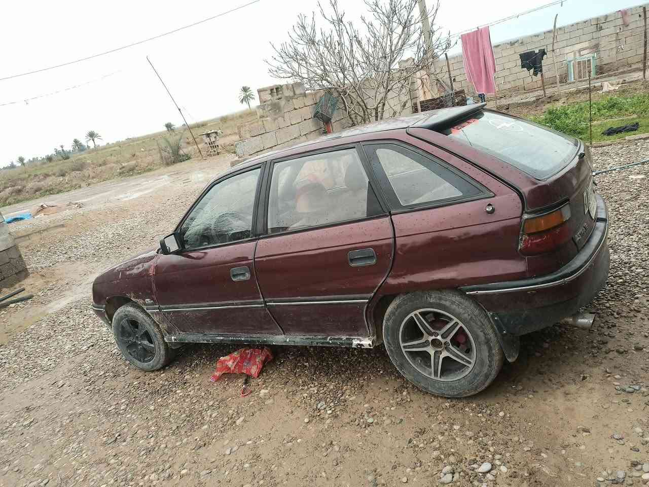 اوبل استرا موديل 92سنويه صاقطه
صاحبها اريد تحويل حجم 16 سعرها 30وبيها مجال 
***********
