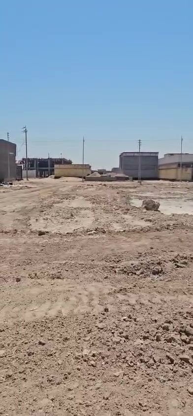 موجود قطعتين طبك في طلاع الحمزه ب ١٨٠٠ ماي وكهرباء موجود بدون تبليط مساحه القطع ٥٠٠ متر التفاصيل خاص او الاتصال على الرقم 
***********
***********
***********
عقارات دارك البصرة ابي الخصيب حي العسكري شارع المحكمة والبلدية
