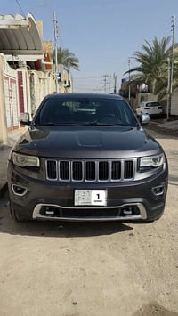 جيب  لاريدو 2015 اوفر لاند رقم بغداد لون فيلي فول مواصفات   الضرر البن...