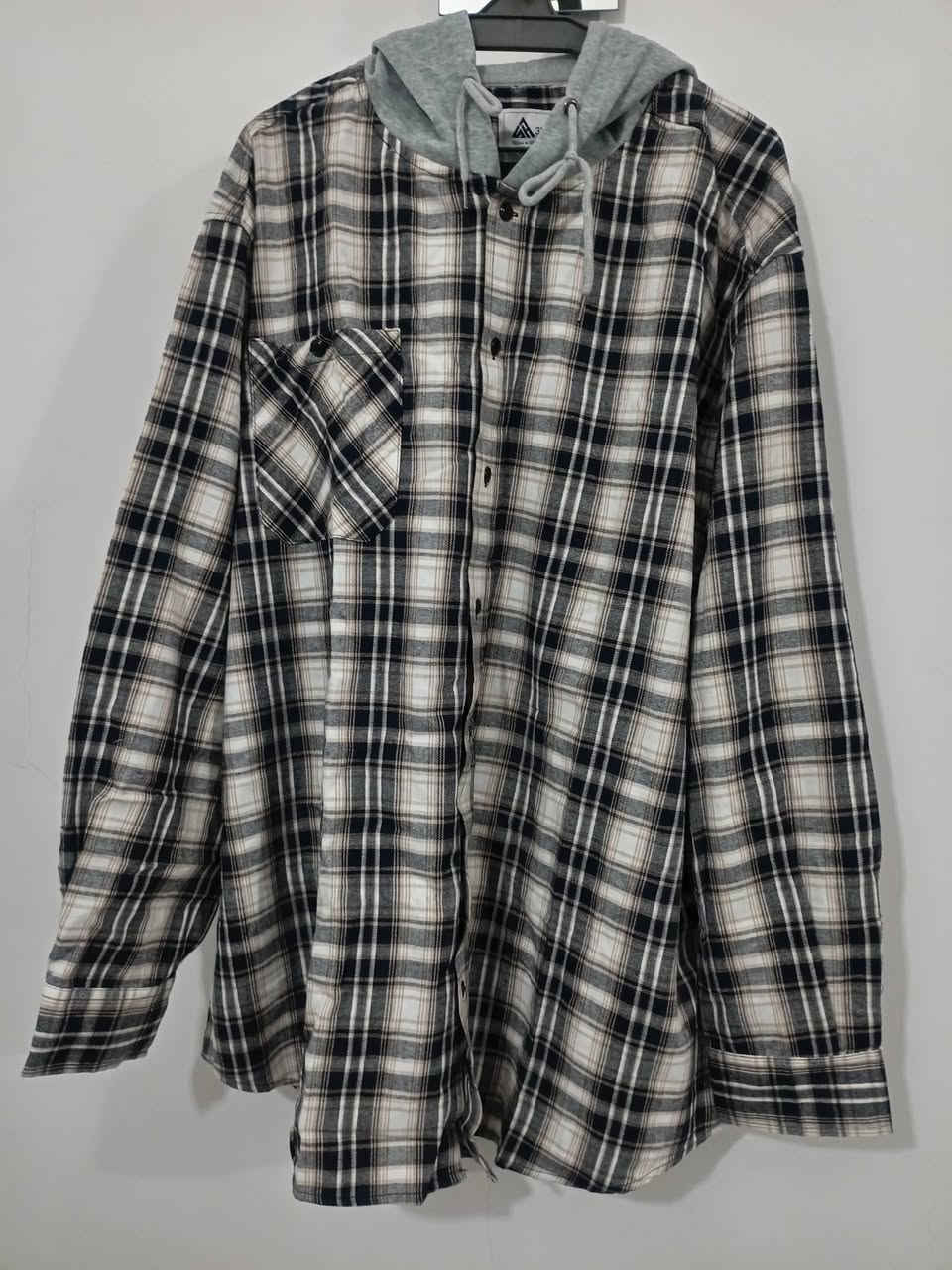 قميص سويتر ابو الكلاو قطعتين مع التوصيل ب٢٥ ألف ثنينهم قياس موضحة بالصوره يلبس وزن ٨٥ إلى ٩٠ قالب خشن


**إذا كنت صاحب هذا الإعلان وتريد حذفه لأي سبب، رجاءا أرسل رسالة إلى الدعم الفني**