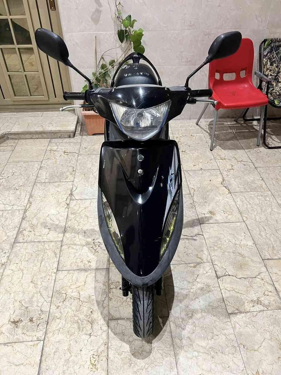 سلام عليكم ياماها ماكس عدله
الدراجه رمبه صاله تقريبا اقل الشهر من نازله واما طالعين بيه هواي الدراجه خير من الله كفاله عامه من لتاير للتاير كفرات كله مختمه مكينه وصدر كفاله ختم واحد ويا المكينه كهربائيات كله شغاله لايت عالي ناصي اشاير نكره سلف جيب فيتر وتعال افحص شرط شلعه ومعدل. تشك لكاع شك الدراجه بعدهي بحاله الوكاله السعر  اتصل وتساب وبخدمتك اني 

الهاتف *********** اتصل وتدلل 

العنوان بغداد
