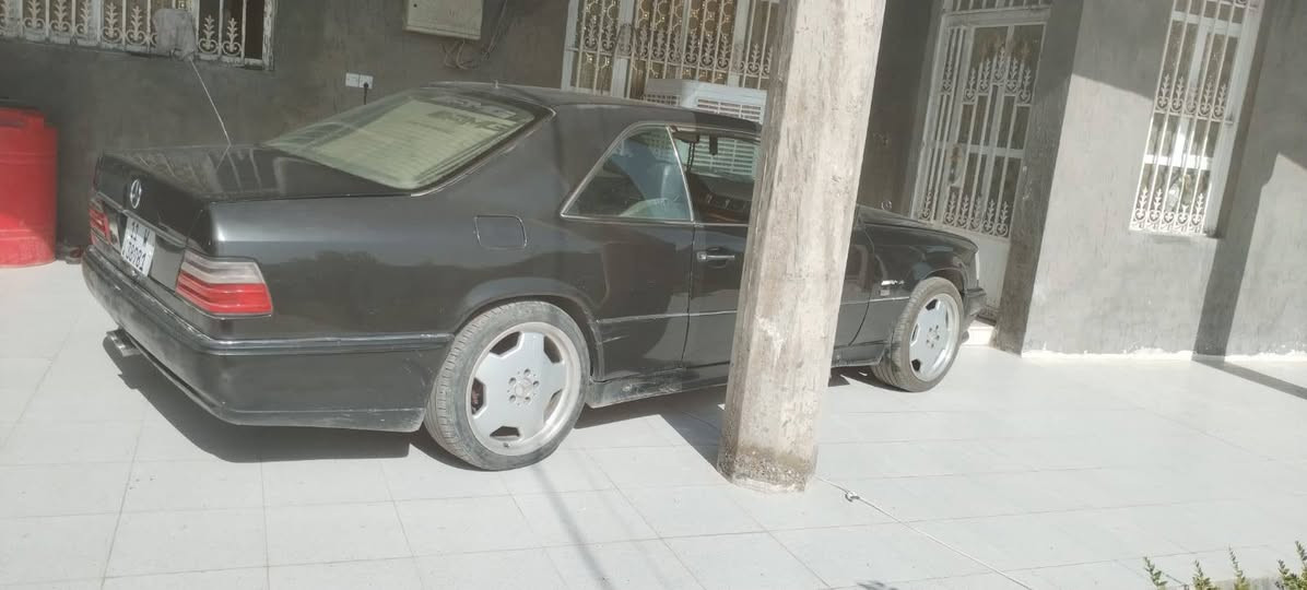 دب رياضي تك باب مكينه خراطيم رقم بغداد انكليزي بسمي موديل 92.     ***********
